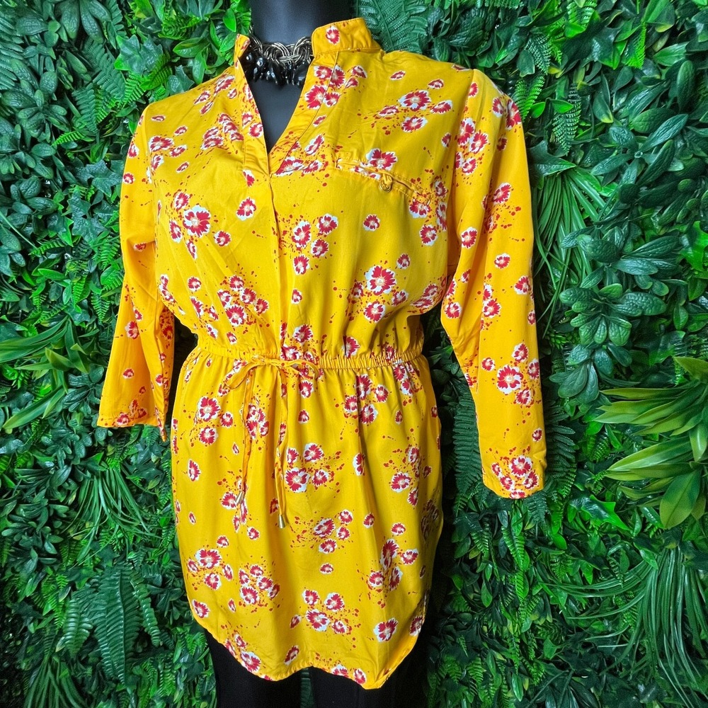 MPH Tops 1XL Yellow V Neck Blouse Floral Stretch‎ Waist 3/4 Sleeve NWT 0225